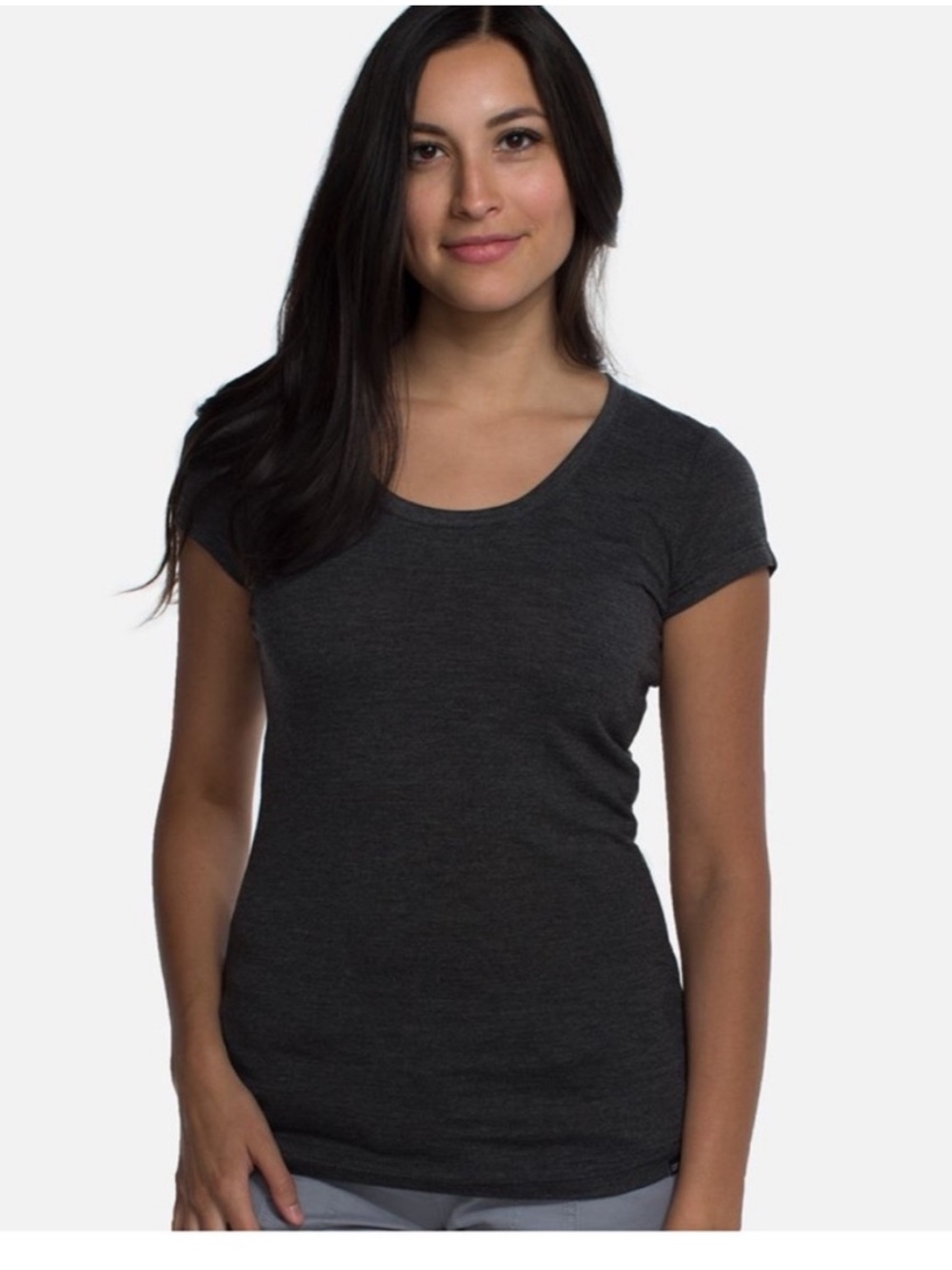 NWT Cariloha Bamboo Scoop Women’s Tee Med